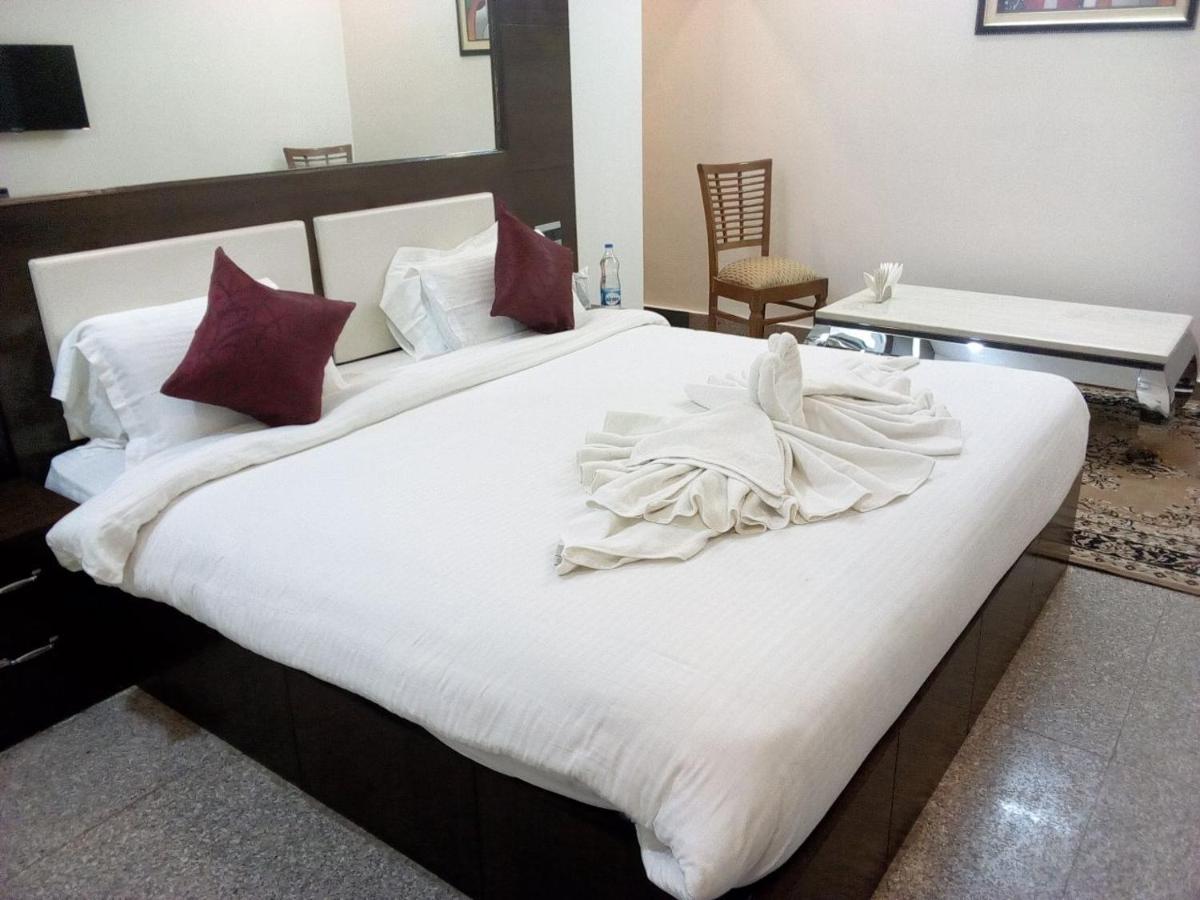 Arsh Residency Hotel Lucknow Eksteriør billede