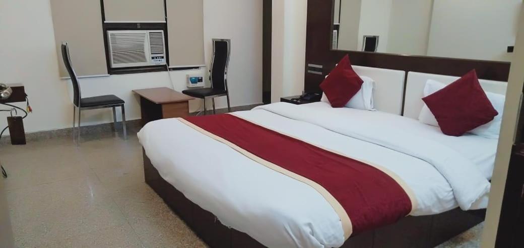Arsh Residency Hotel Lucknow Eksteriør billede